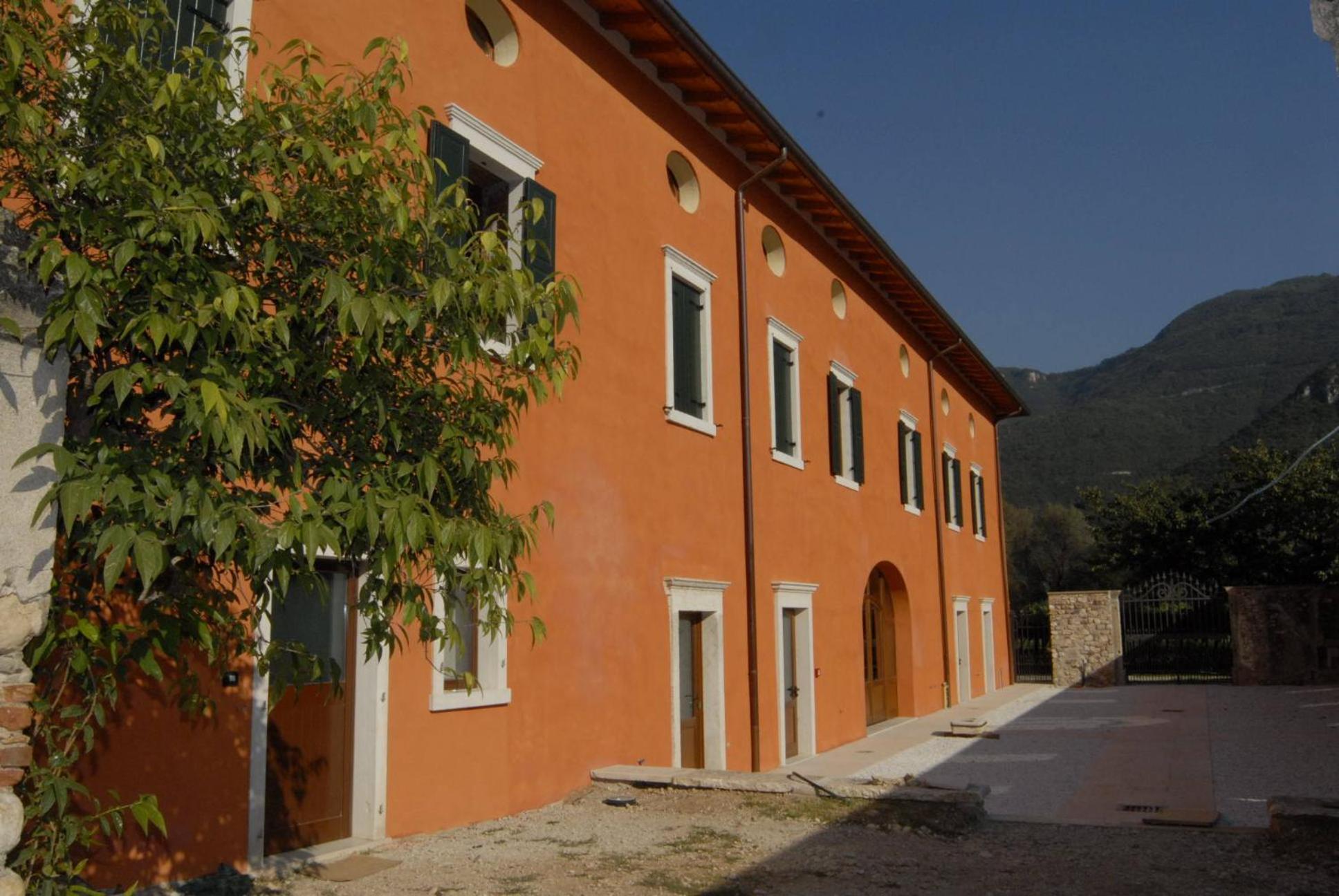 Agriturismo Al Palazzo Rivalta di Brentino Extérieur photo