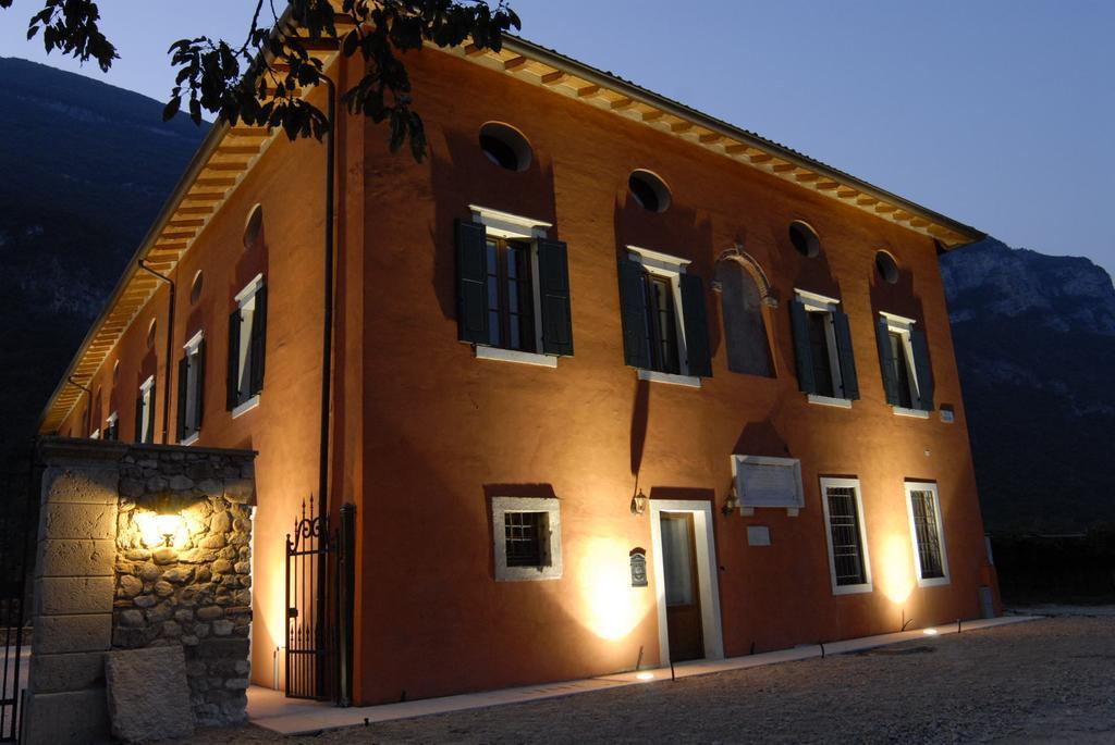 Agriturismo Al Palazzo Rivalta di Brentino Extérieur photo
